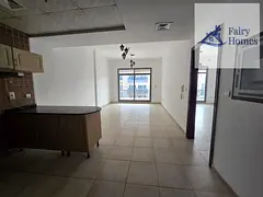 Bright 1BR Apartment | Hamza Tower | Balcony & City Views