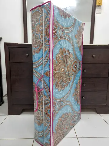 Foldable mattress for multipurpose use