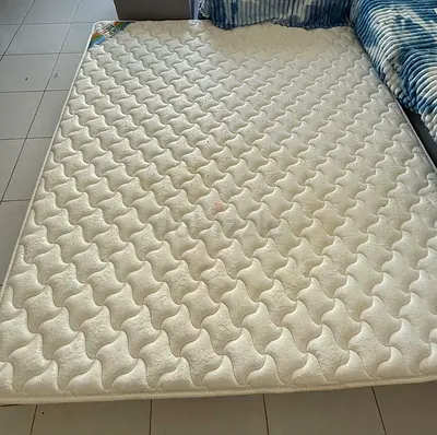 Pan emirates king mattress very good