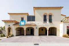 Corner 3BR w/ Maids | Close to Amenities | Vacant