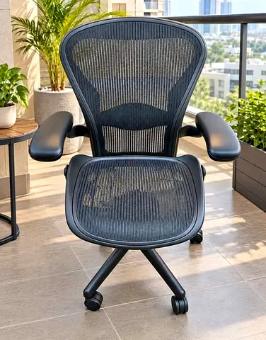Herman Miller Aeron classic chair for selling