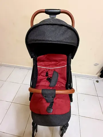 Brand new Stroller-Moon
