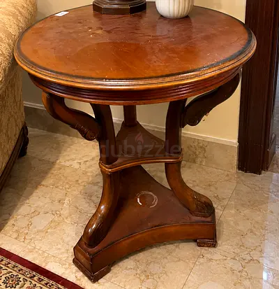 Round Wooden Side Table – Elegant Carved Design