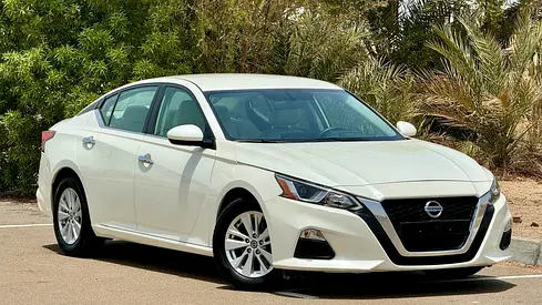 899/-Monthly Nissan Altima S 2023 | NO CONVENIENCE CHARGES | GCC | ACCIDENT FREE.