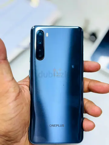 OnePlus Nord 8GB/128GB – AED 200 | Original Charger Included