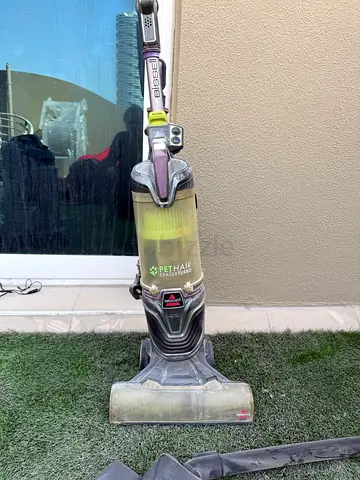 Bissell Upright Vacuum Cleaner - Good Working Condition