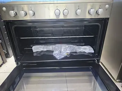 Electrolux gas cooker Stainless Steel Freestanding Gas Cooker with Oven - Good Condition