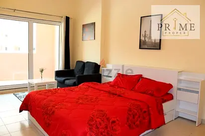 READY TO MOVE  || FULLY FURNISHED STUDIO WITH BALCONY || CLOSE TO GARDENS METRO STATION