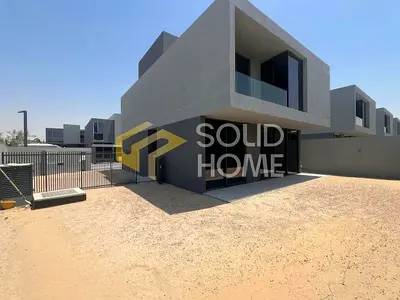 Distress Deal | Below OP | 4BR Standalone Villa