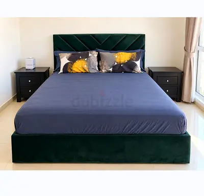 Queen Size Bed with matress and 2 side tables new condition