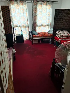 Executive bed space available in Discovery Garden near DG metro station