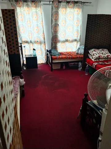Executive bed space available in Discovery Garden near DG metro station