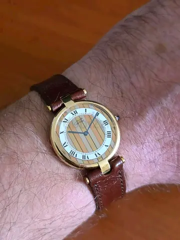 Classic Round Gold-Tone Men's Watch with Brown Leather Strap