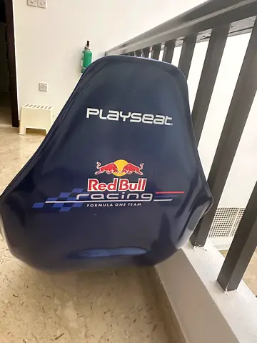 Playseat Red Bull Racing gaming chair/seat - good condition