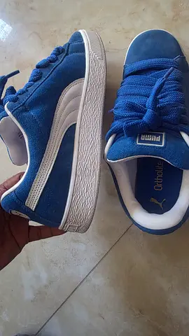 Puma Blue Sneakers – Classic Sporty Style