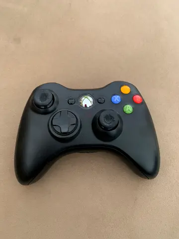 Xbox 360 Wireless Controller - Mediocre Condition Without Battery Pack
