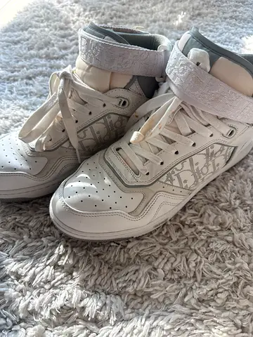 Dior sneakers
