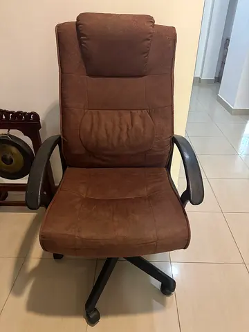 Desk chair