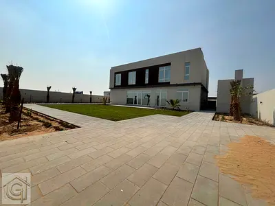 Brand-New Independent 5BR Villa | Spacious Garden | Mushrif