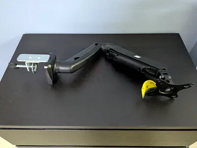 Skill Tech gas spring monitor arm with desk clamp, VESA 75/100