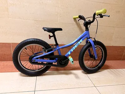 TREK Precaliber 16“ Kids Bike