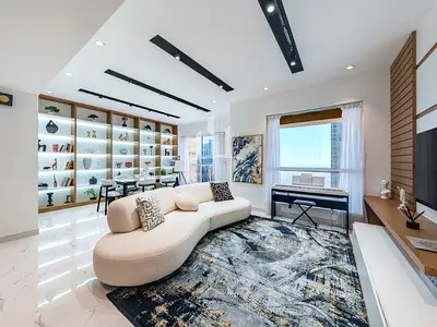 Luxury upgraded | Sea View | Vacant