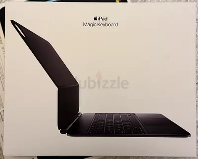 Magic Keyboard for iPad Pro 13-inch (M5 / M4 ) - International English - Black Like New