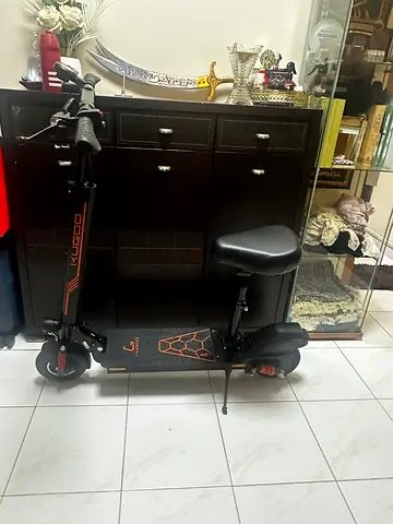Kugoo M2+ Electric Scooter with Seat - Brand New Condition *NEGOTIABLE*