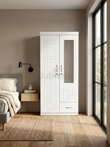 White 2-Door Wardrobe with Mirror and Drawer — Good quality