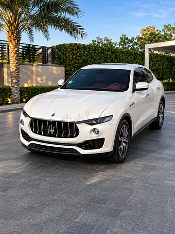 2018 Maserati Levante Standard | GCC Specs