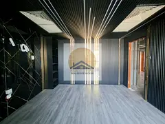 Near DCC metro,ready to move fitted office@1063sqft