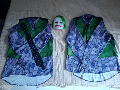 🎃🃏 JOKER COSTUME SET FOR SALE 🃏🎃
🤡 Includes: Shirt 👔 + Vest 🦺 + Tie 👔