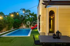 Corner TH I Furnished | With Pool | 4BR Villa
