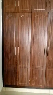 ROOM PRIVATE - WITH BALCONY / ATTACHED BATH / CAR PARK