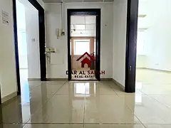 ONE MONTH FREE 1BHK CLOSE HALL WITH DOOR ONE CHEQUE PAYMENT RENT 23K 6 CHEQUE PAYMENT RENT 28K FRONT