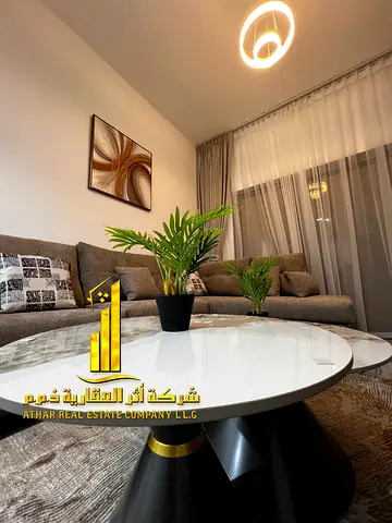 شقه فاخر ثاني ساكن✨غرفه وصاله مع بلكونه باطلاله للإيجار الشهري . مفروش بالكامل، بسعر مميز!✨الإيجار يشمل الفواتير والإنترنت وموقف سيارة🚗  🔹 لا تفوت ه