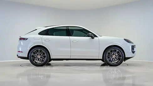 2026 Porsche Cayenne Coupe | Porsche Warranty August 2028 | GCC Specs