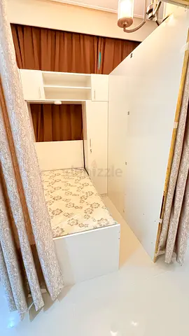 Male Bedspace -NEW FLAT