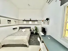 Private Ensuite Annex with Independent Entrance near Kite Beach
