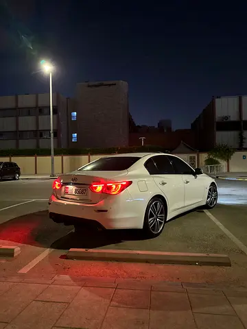 صورة 4 لـ 2014 Infiniti Q50