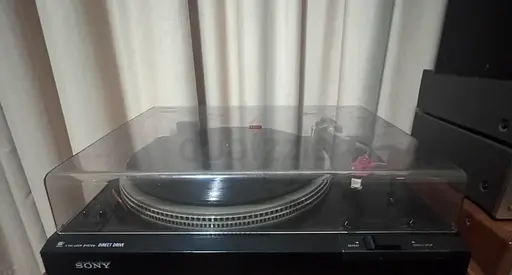 Sony Direct Drive Turntable with Dust Cover
