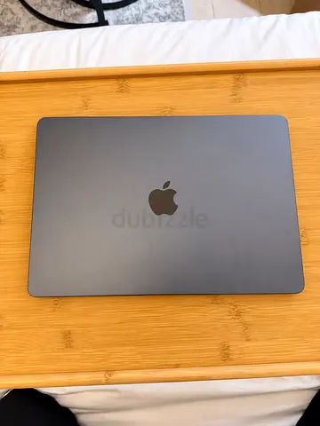 Apple MacBook Air M2 13.6” (2022) | 512GB SSD | 8GB RAM | Excellent Condition