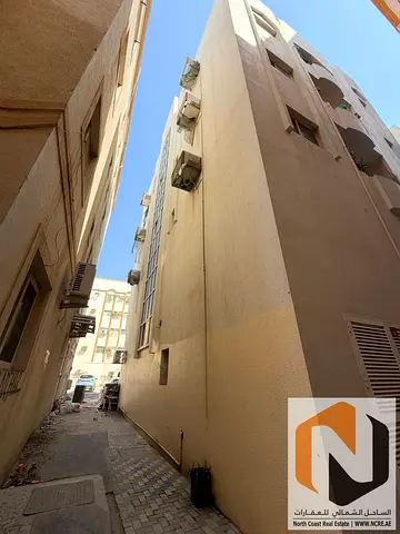 للبيع عمارة استثمارية في بوطينة – حي الشرق | الشارقة