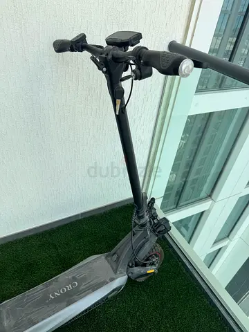 Crony electric scooter - used, good condition