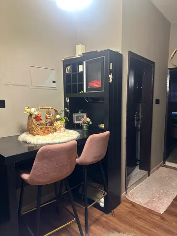 Bar with 2 chairs