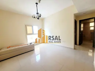 Like a brand new 1 Bedroom Hall// no deposit Cash// School zone area