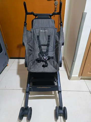 Lightweight grey umbrella stroller in good condition