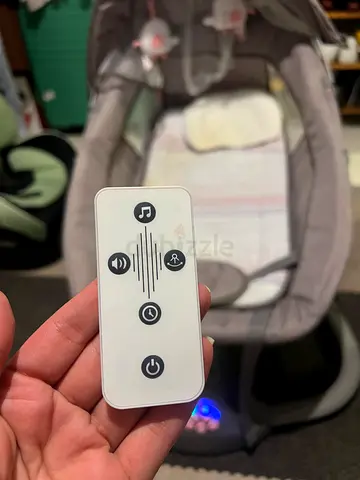 Baby bed swing