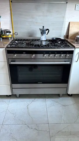 Siemens freestanding gas cooker and electric oven - stainless steel, 5 burners, 90 x 60cm