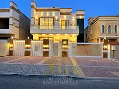 Villa with custom finishes, featuring a private pool and a rooftop terrace. It spans 5,600 square fe